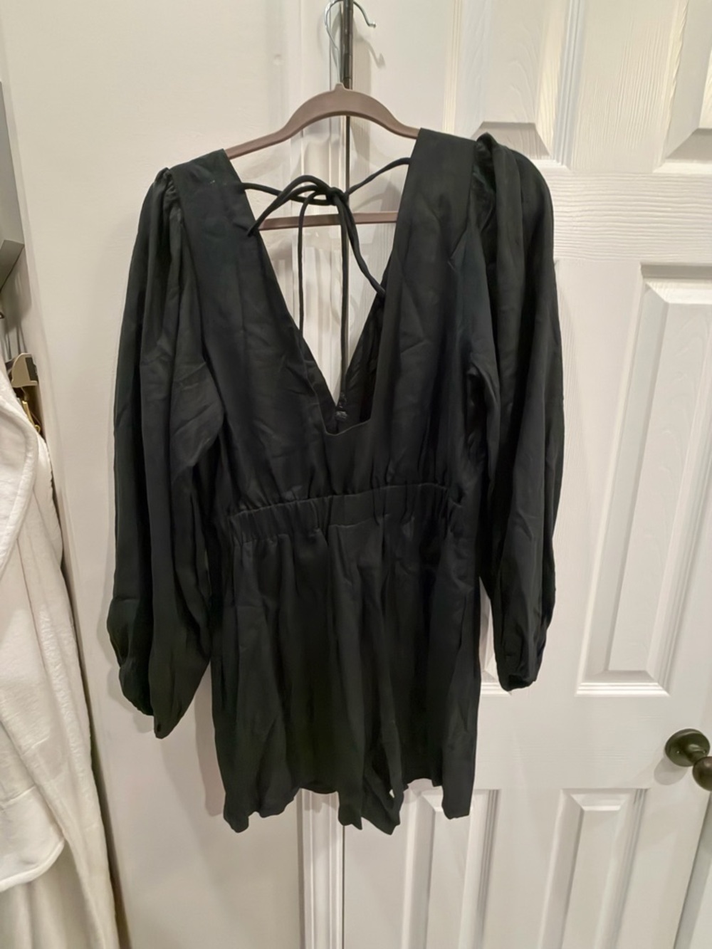 NWT - FARM Rio x Anthropolgie - Black Long-Sleeve Top with Cream Butterfly Motif - Picture 6 of 8
